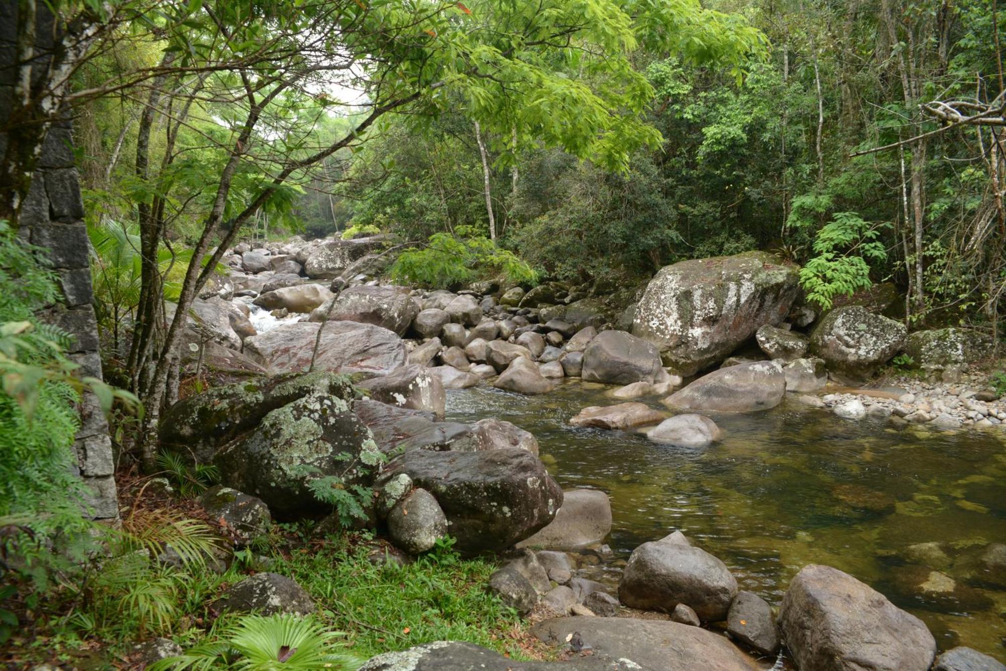 Hotel Pousada Esmeralda Itatiaia  Bagian luar foto