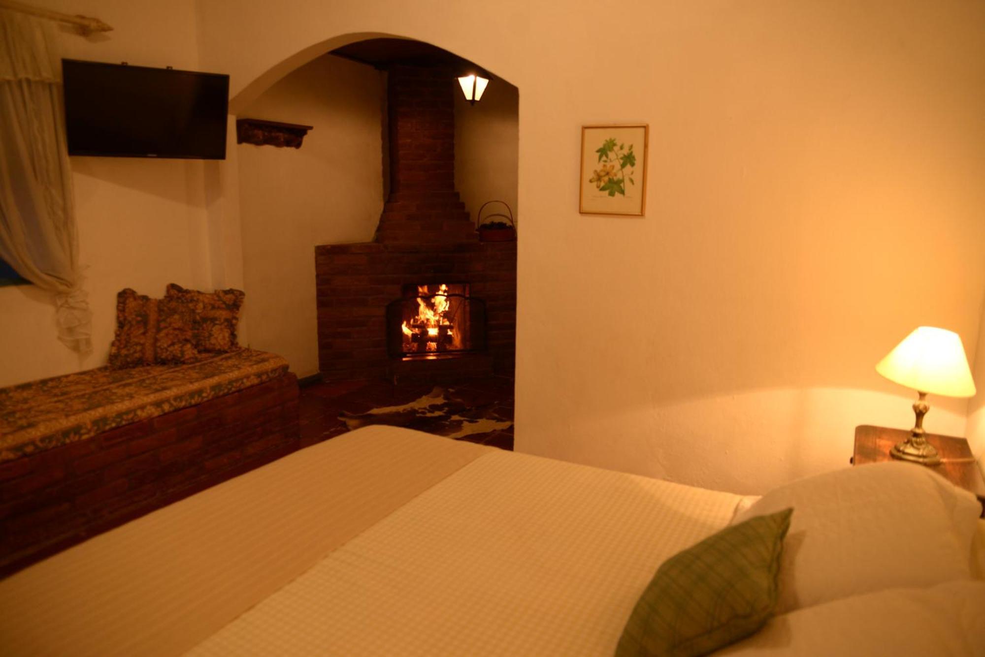 Hotel Pousada Esmeralda Itatiaia  Bagian luar foto