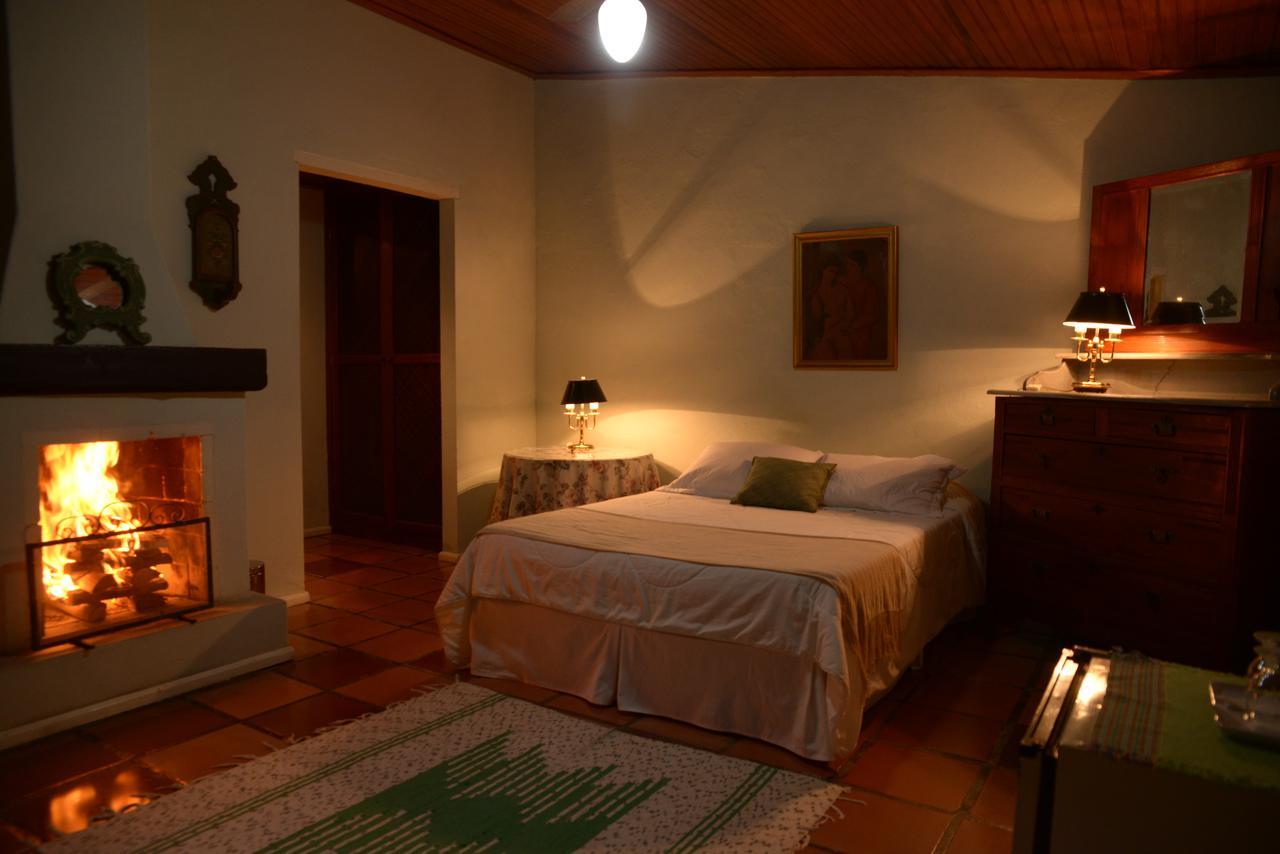 Hotel Pousada Esmeralda Itatiaia  Bagian luar foto