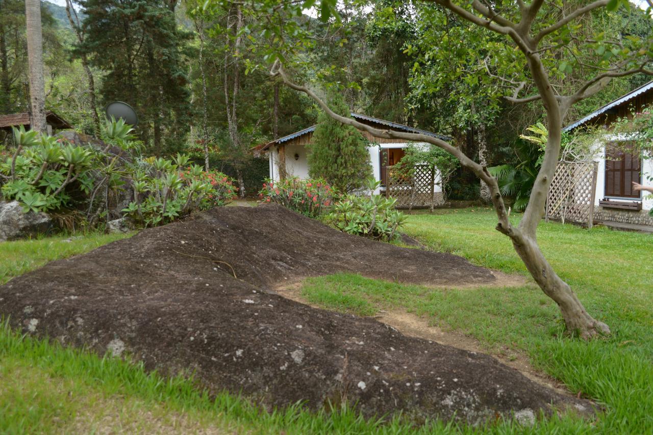 Hotel Pousada Esmeralda Itatiaia  Bagian luar foto
